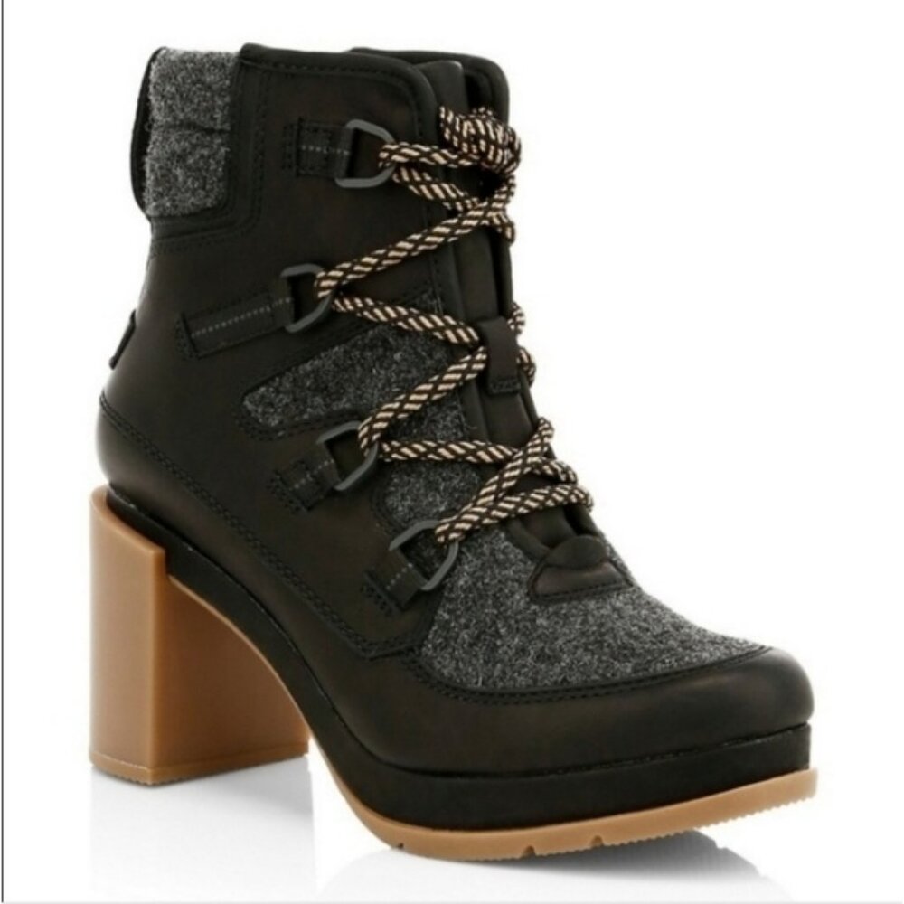 Sorel Blake Hiking Boot Lace Up Leather & Felt Block Heel